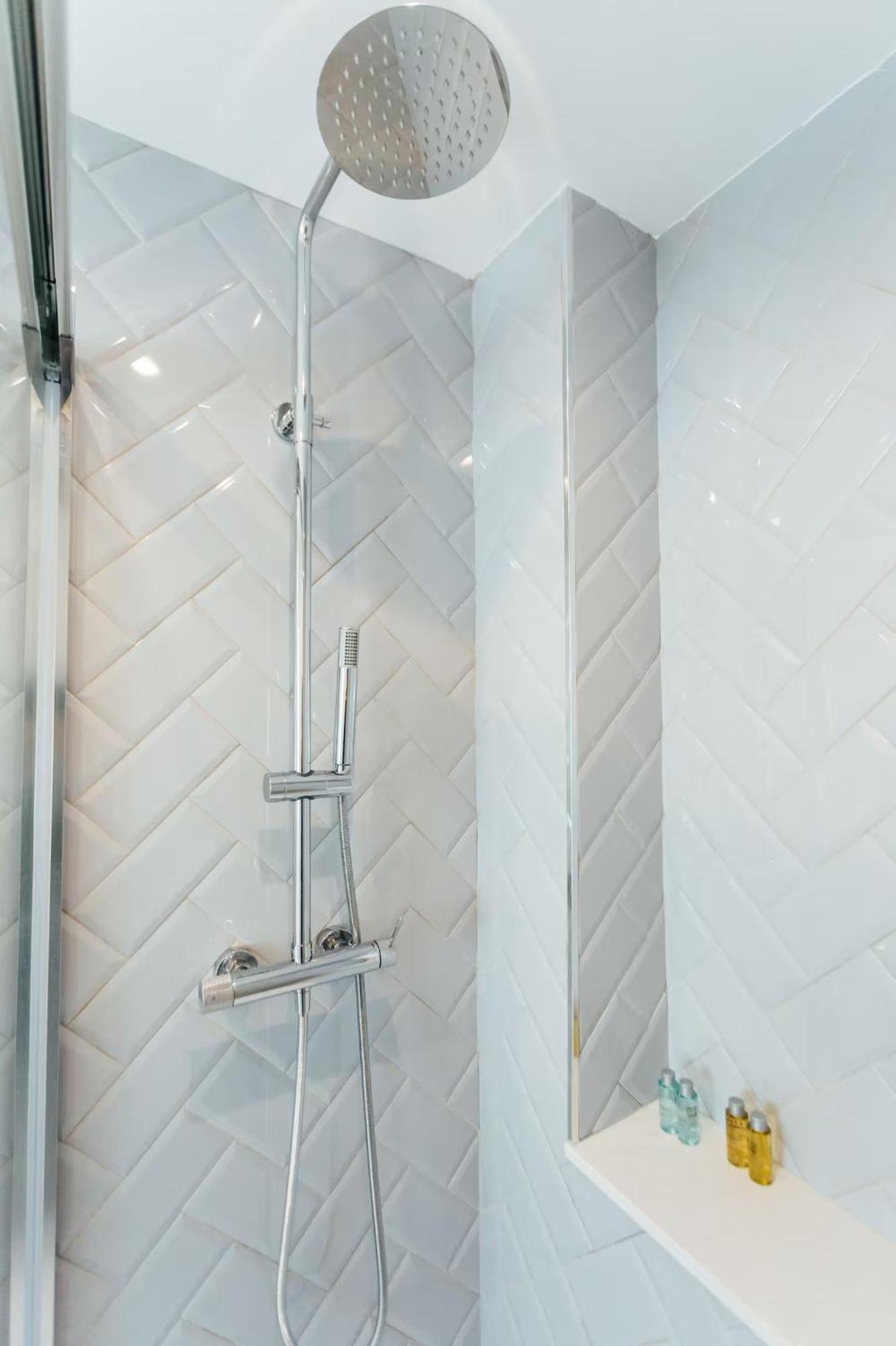 Apartamento Reformed And Comfy- 2Bd 2Bth- Arenal Sevilla Exterior foto