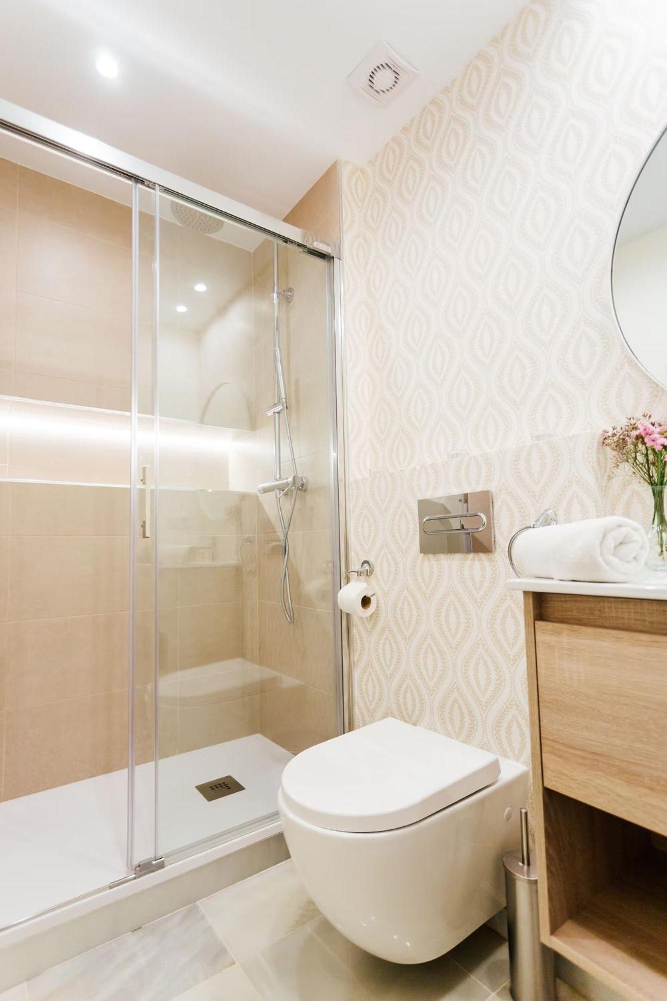 Apartamento Reformed And Comfy- 2Bd 2Bth- Arenal Sevilla Exterior foto